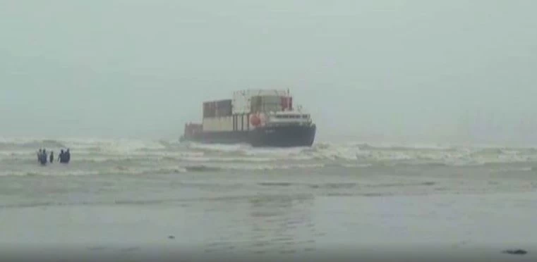 Efforts underway to free cargo vessel stuck near Sea View
